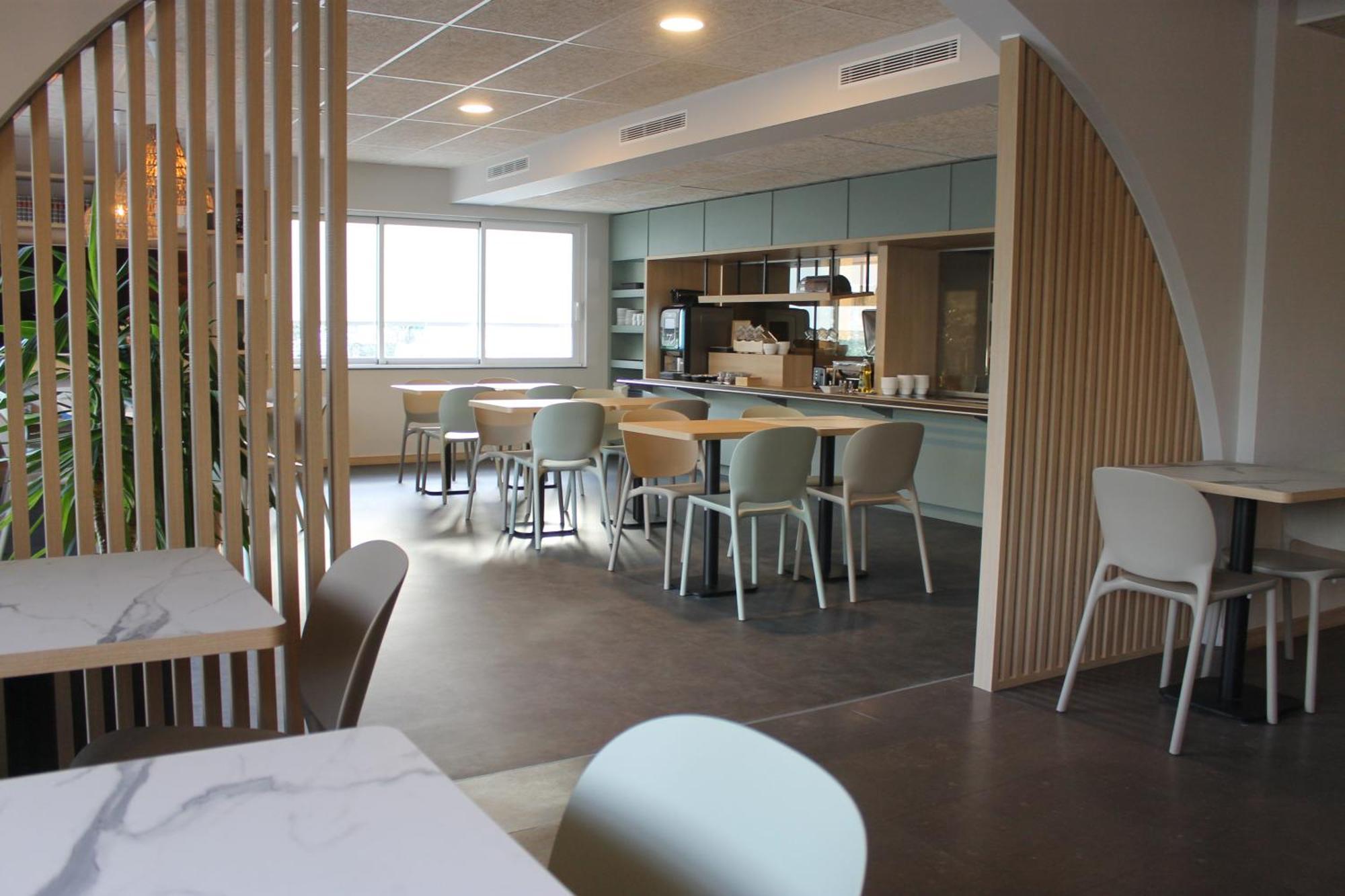 Kyriad Anglet - Biarritz エクステリア 写真