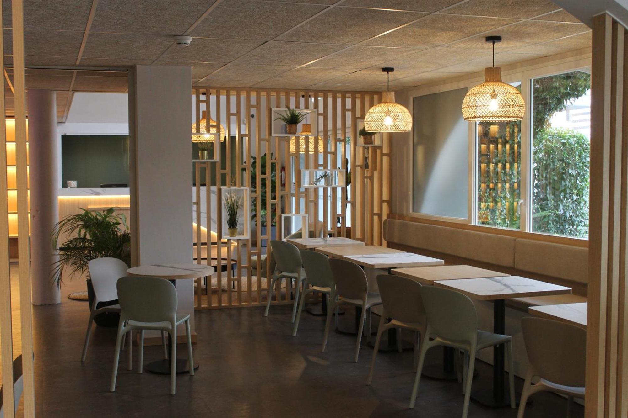 Kyriad Anglet - Biarritz エクステリア 写真